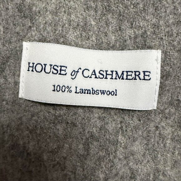 House of Cashmere Women's Fringe Plaid Scarf Warm One Size Gray Winter Cozy - Picture 2 of 4